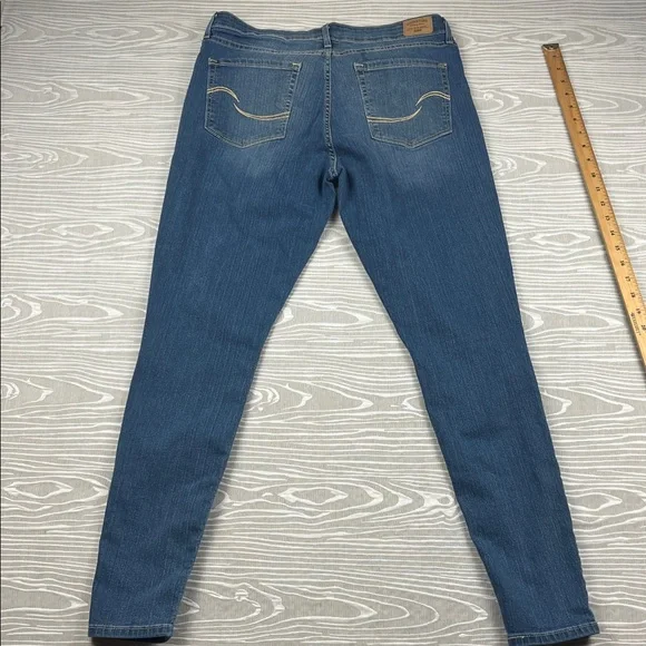 Levi’s Strauss Signature Gold Mid-Rise Skinny Ladies Jeans 30w Pre Owned - Picture 7 of 12